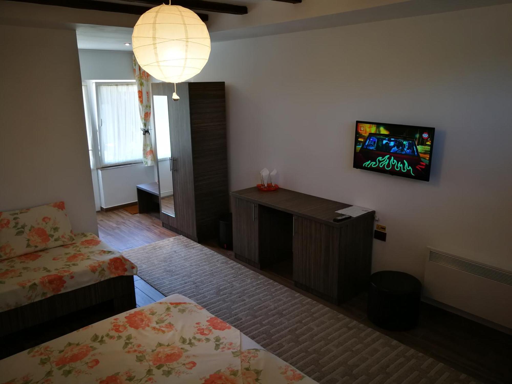 Pensiunea Socrita Corbu  Zimmer foto